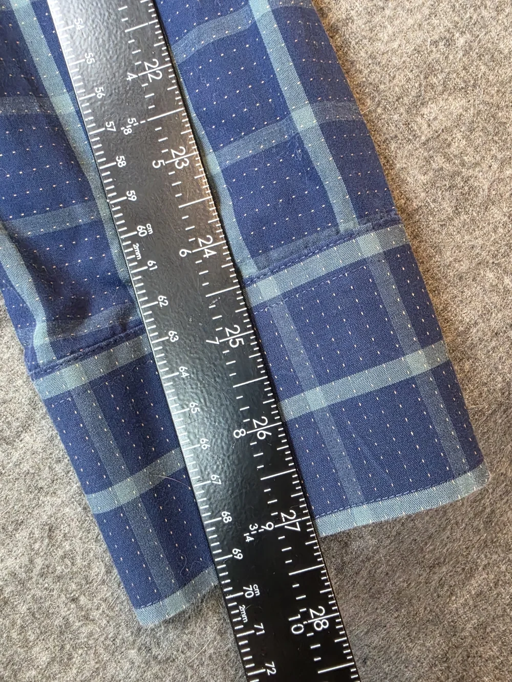 Untuckit Men's Blue Plaid Button-Down Shirt XL Preppy Travel Business Casual